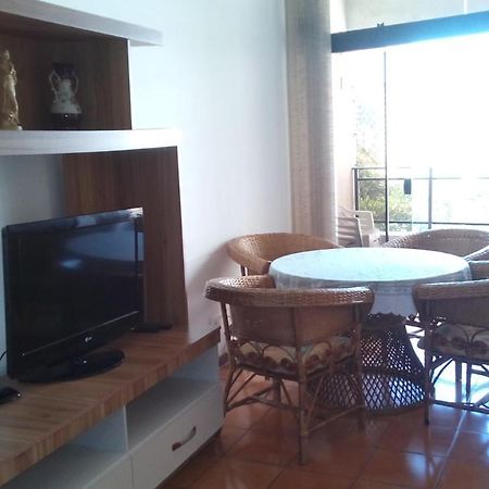 Apartamento Frente Para O Mar ,50 M Da Praia , Ar Condicionado Todos Quartos 과루자 외부 사진