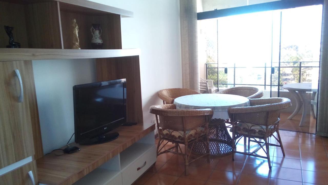 Apartamento Frente Para O Mar ,50 M Da Praia , Ar Condicionado Todos Quartos 과루자 외부 사진